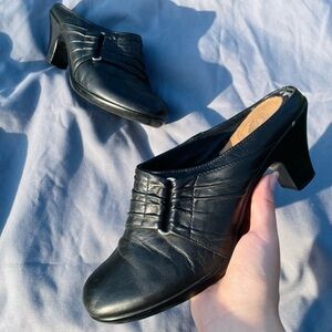 Nurture by Lamaze Leather Mules